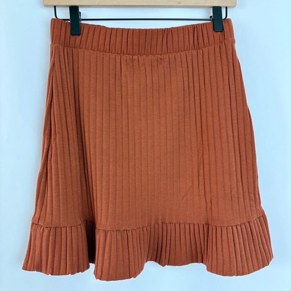 Lost + Wander Ribbed Mini Skirt - Picture 4 of 13